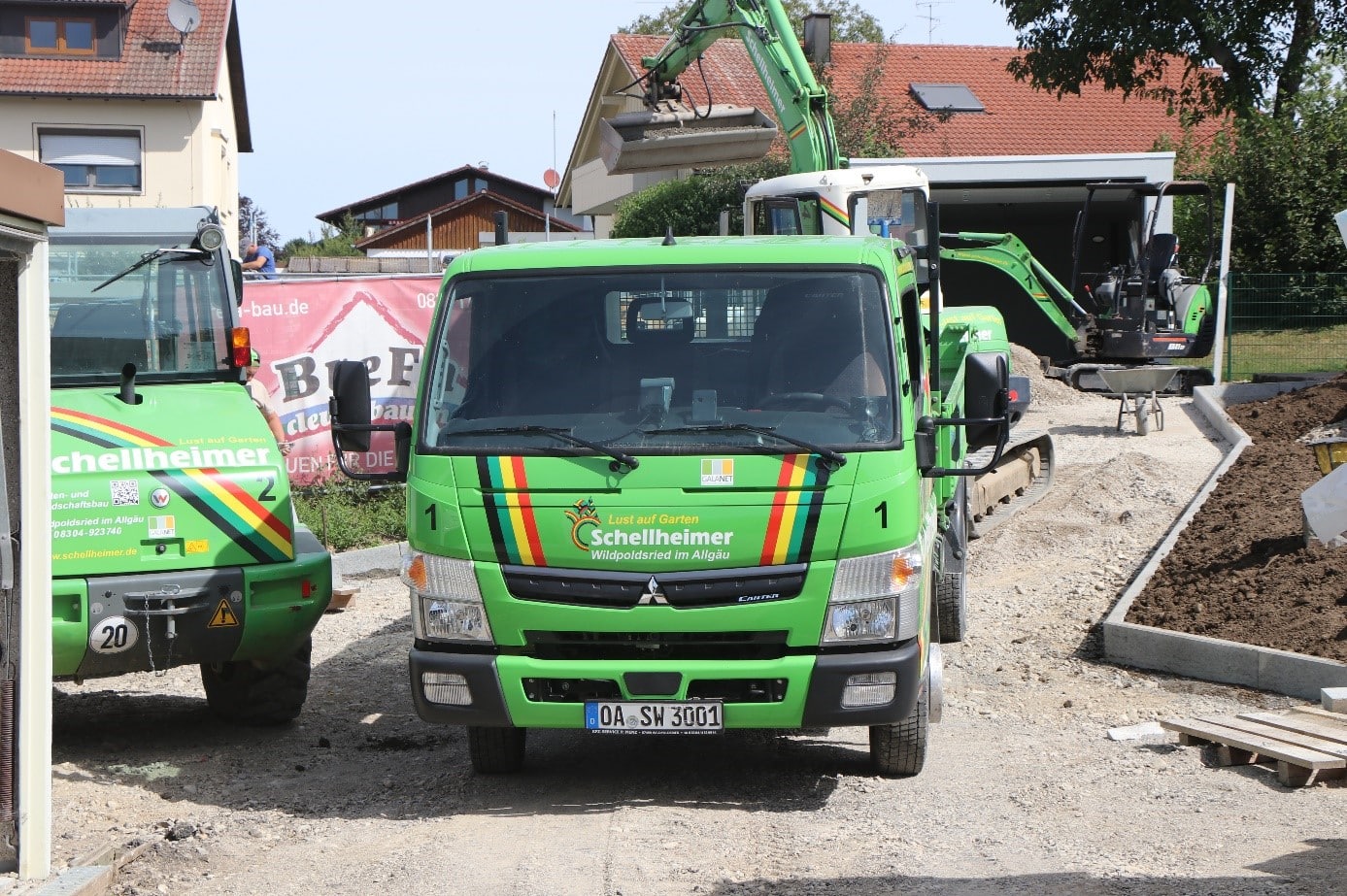 Spoločnosť Schellheimer Garten- und Landschaftsbau GmbH premieňa záhrady snov svojich zákazníkov na skutočnosť. Na dopravné úlohy používajú títo profesionáli FUSO Canter.